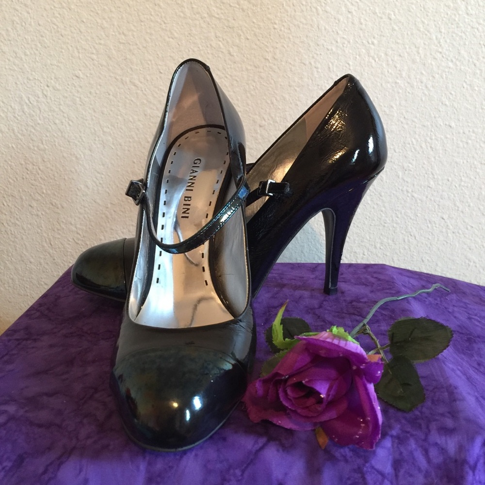 Gianni Bini Patent Leather Heels